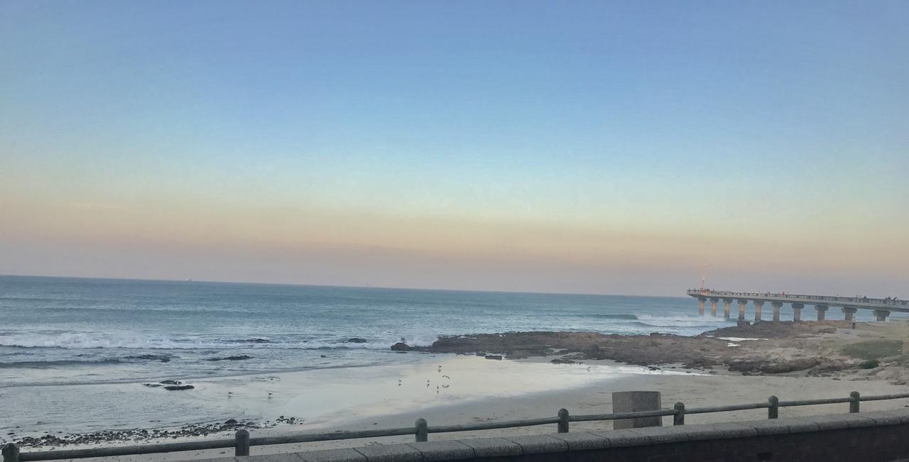 At Sta-Plus Guest House Port Elizabeth Esterno foto
